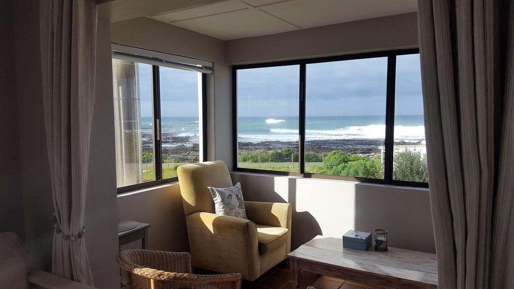 Strandloper Apartments ヘルマナス エクステリア 写真